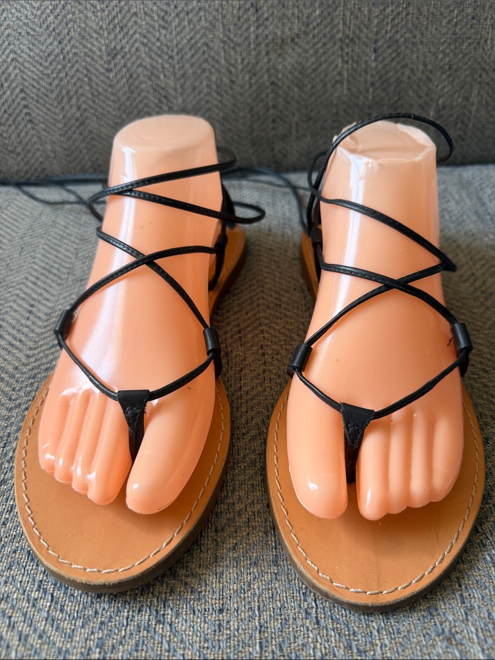 Madewell Black Leather Gladiator Sandals Size: 8